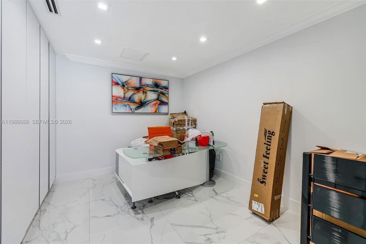 13801 SW 34th St , Miami, FL 33175 Photo