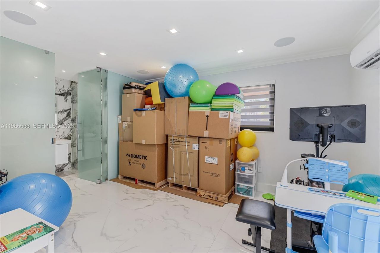 13801 SW 34th St , Miami, FL 33175 Photo