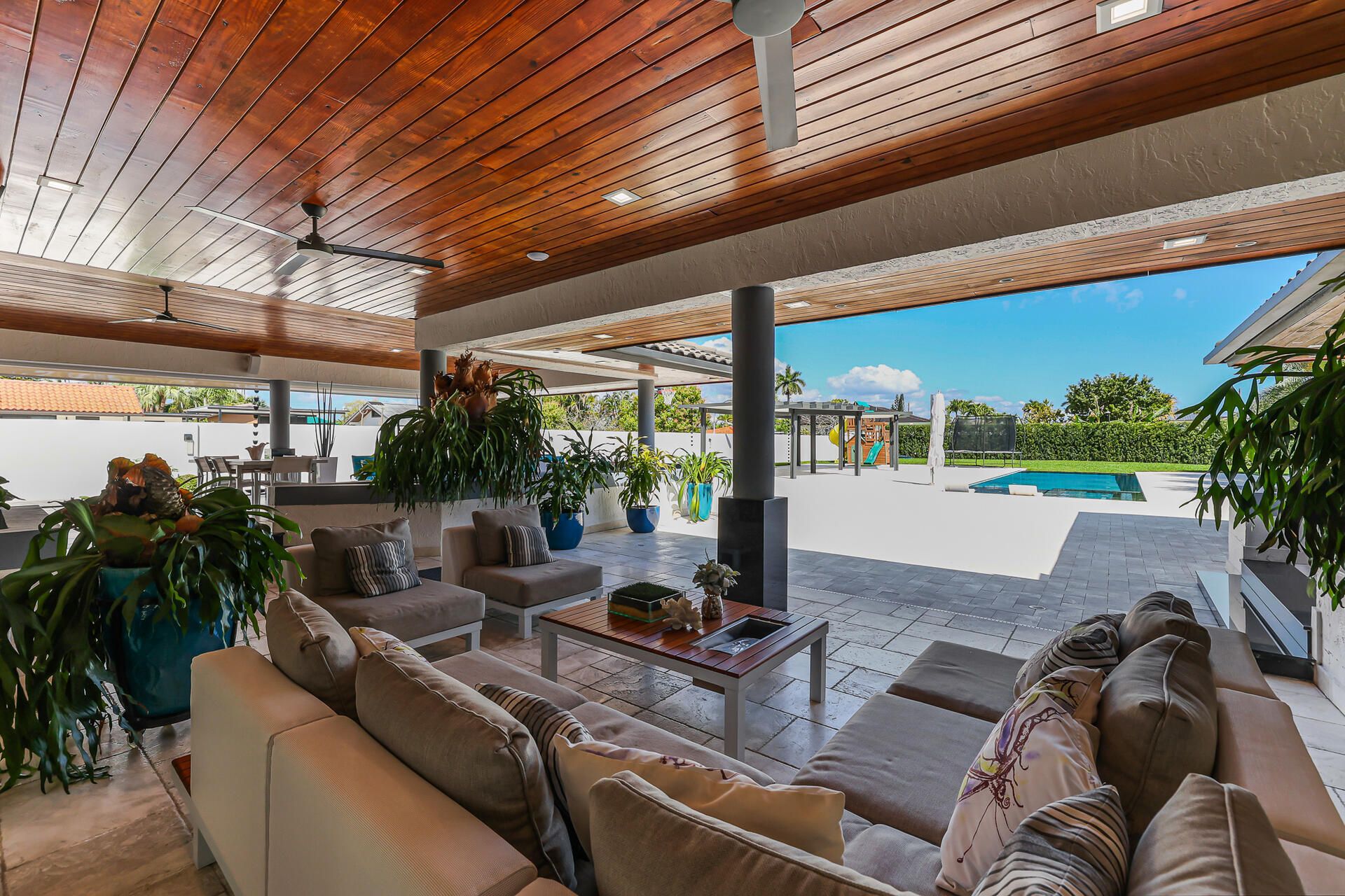 13801 SW 34th St, Miami, FL 33175 Photo