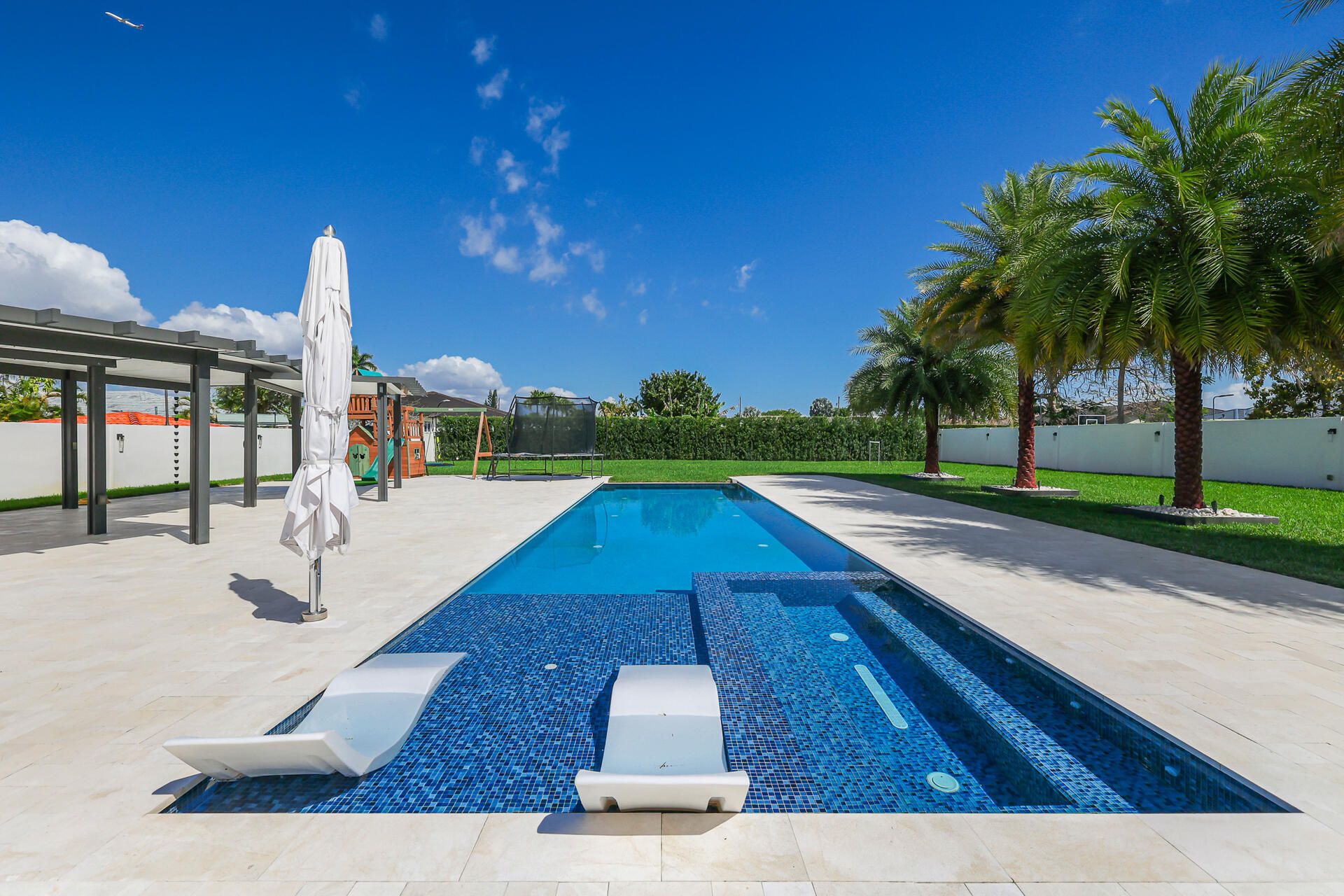 13801 SW 34th St, Miami, FL 33175 Photo