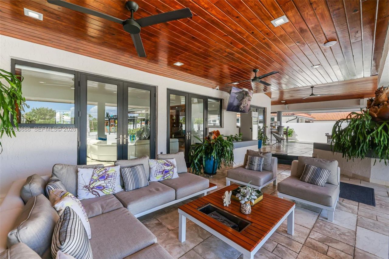 13801 SW 34th St , Miami, FL 33175 Photo