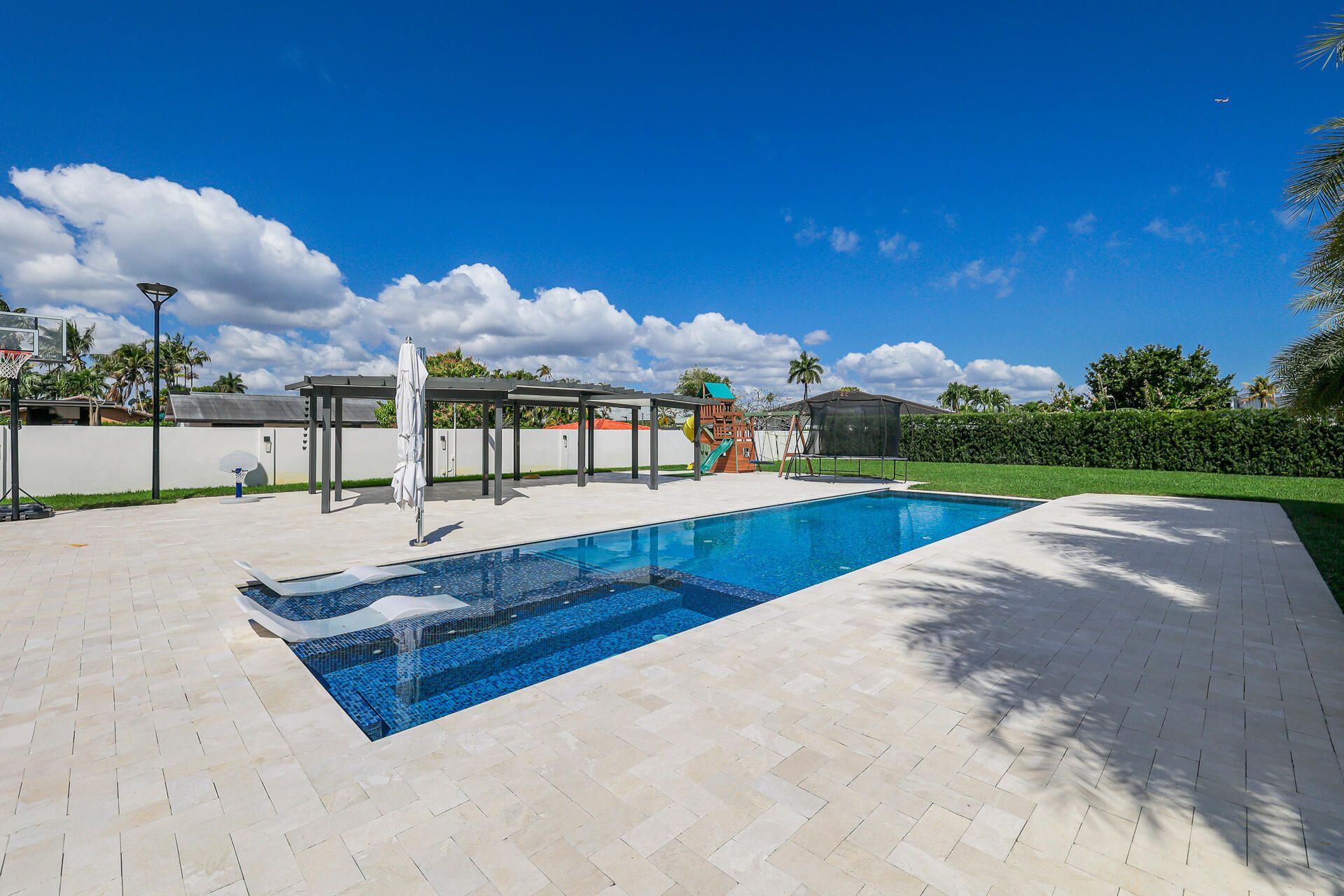 13801 SW 34th St, Miami, FL 33175 Photo