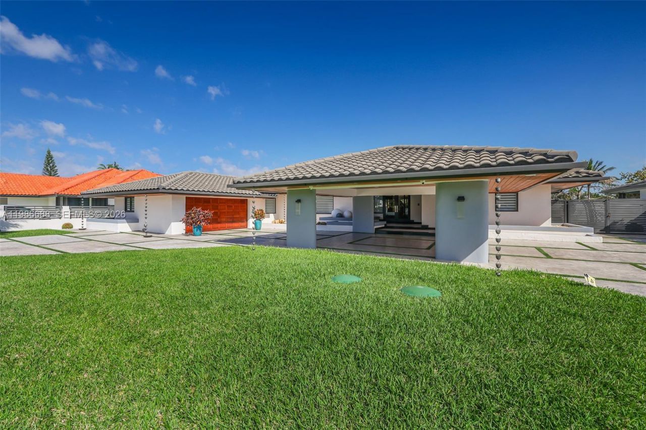 13801 SW 34th St , Miami, FL 33175 Photo