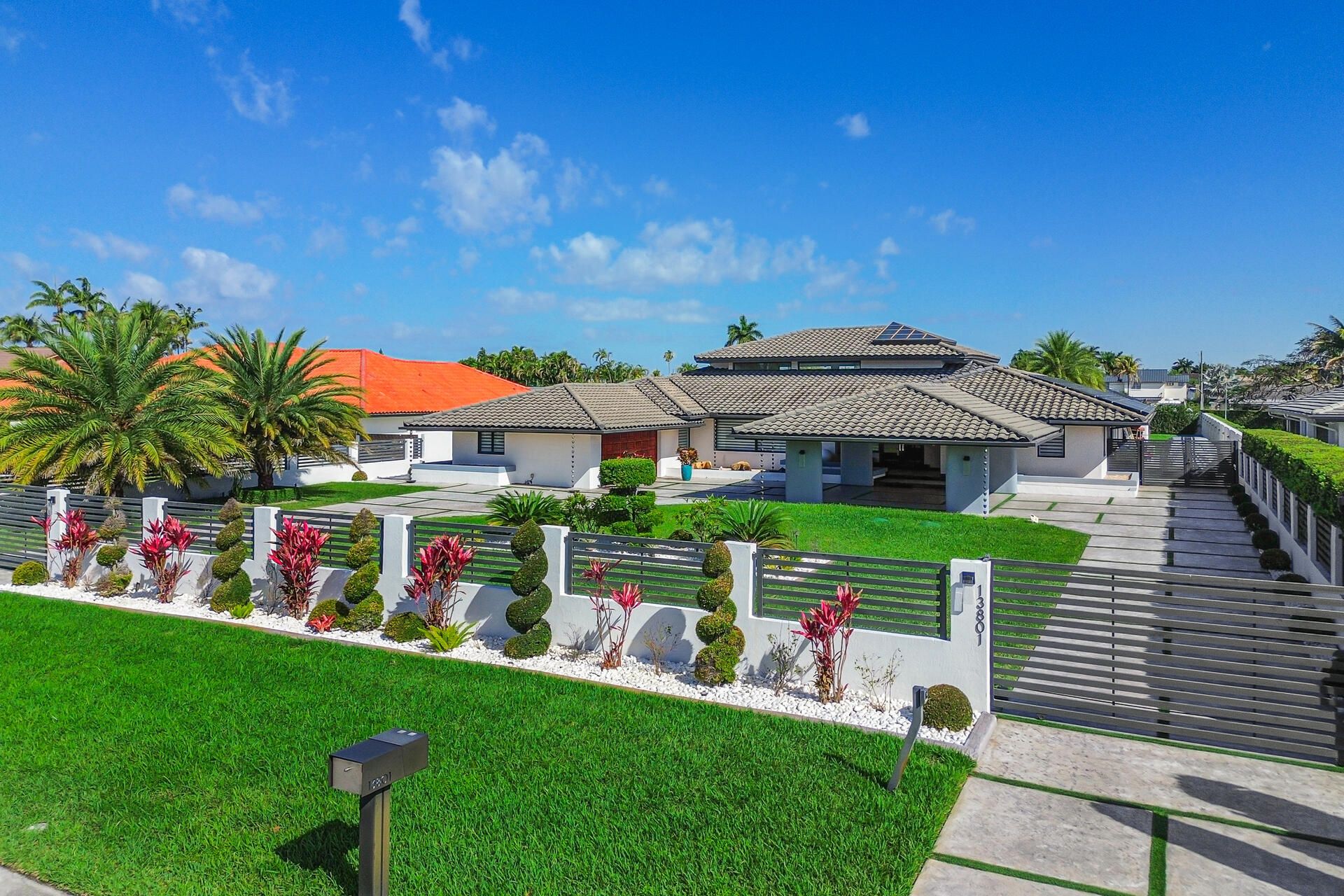 13801 SW 34th St, Miami, FL 33175 Photo