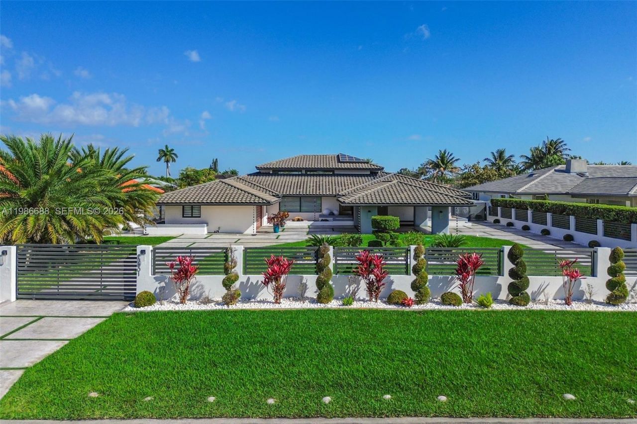 13801 SW 34th St , Miami, FL 33175 Photo