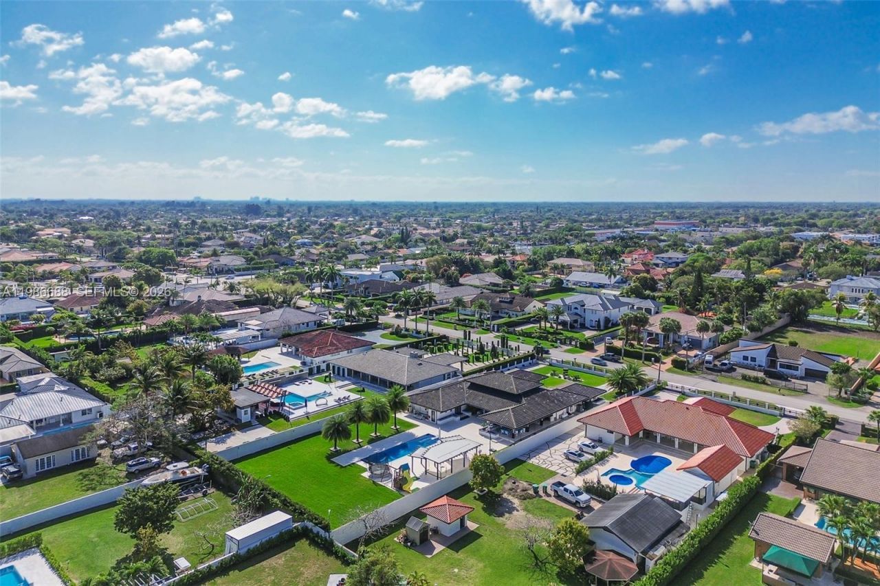 13801 SW 34th St , Miami, FL 33175 Photo