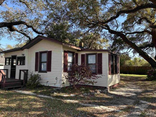 1717 W Government St, Pensacola, FL 32502