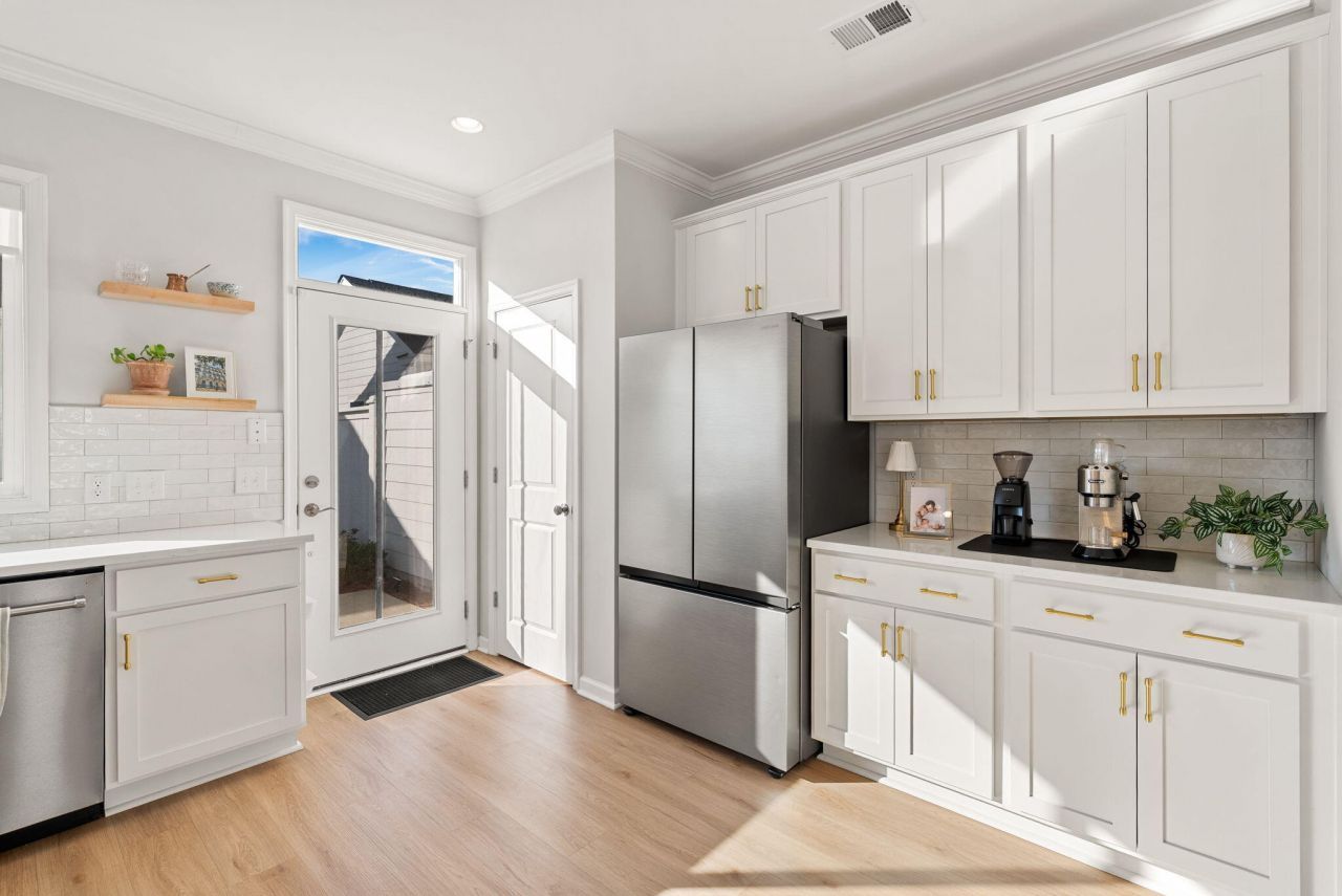 627 Southview Lane Photo 17