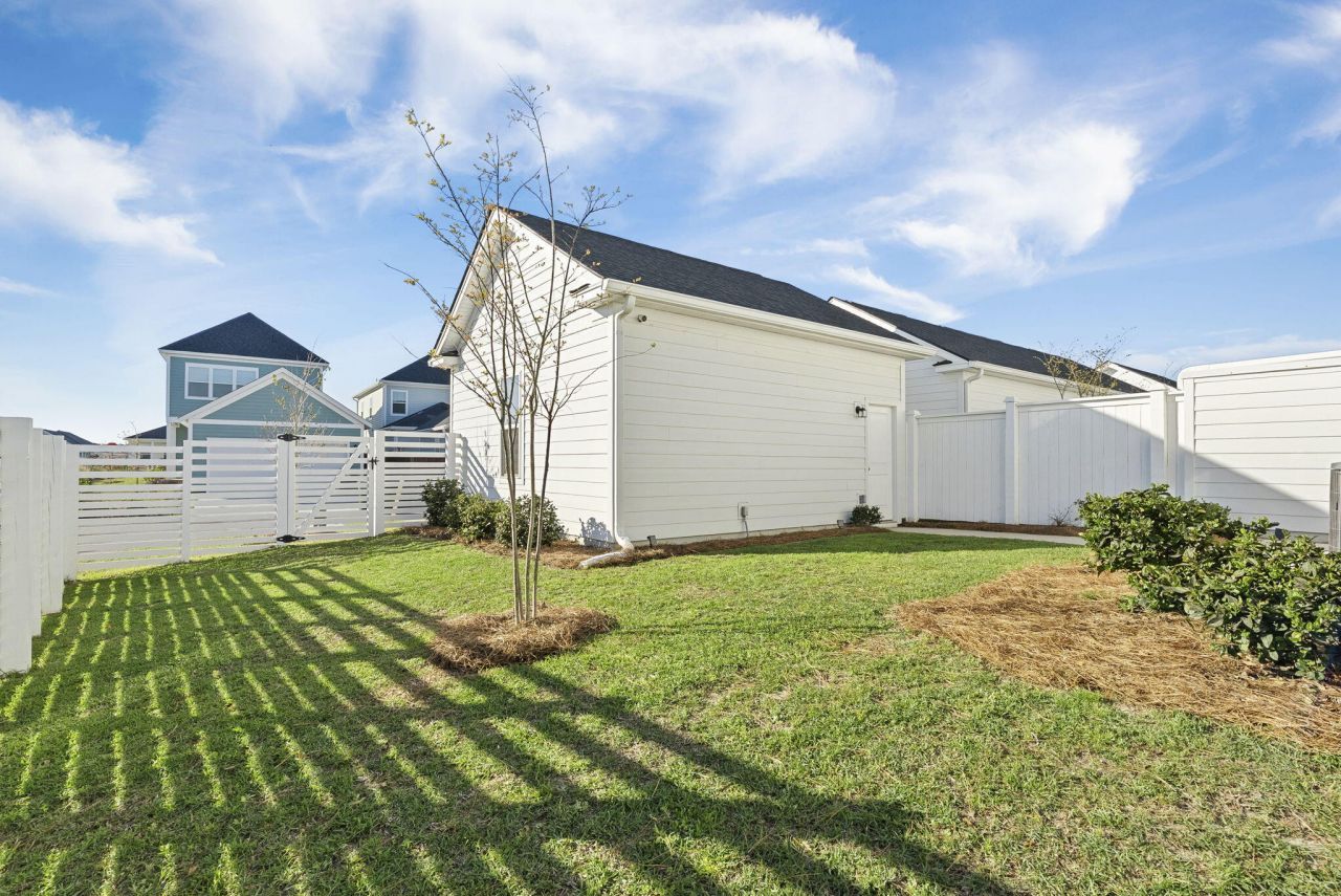 627 Southview Lane Photo 24