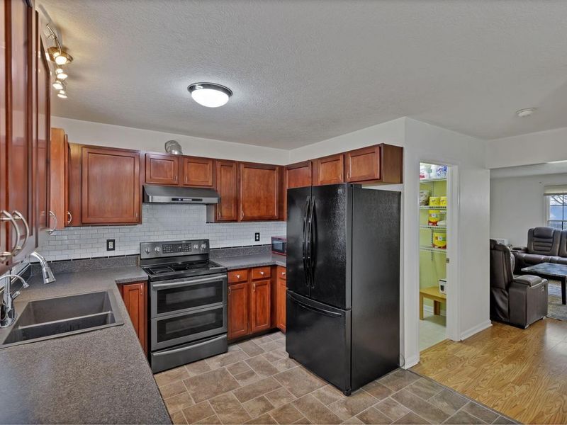 457 Carver Street, Pickerington, OH 43147 Photo 13