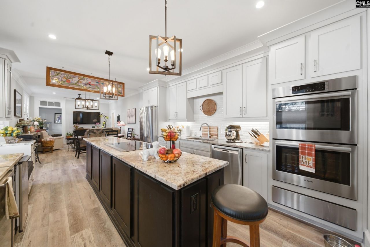 2804 Wilmot Avenue Photo 10