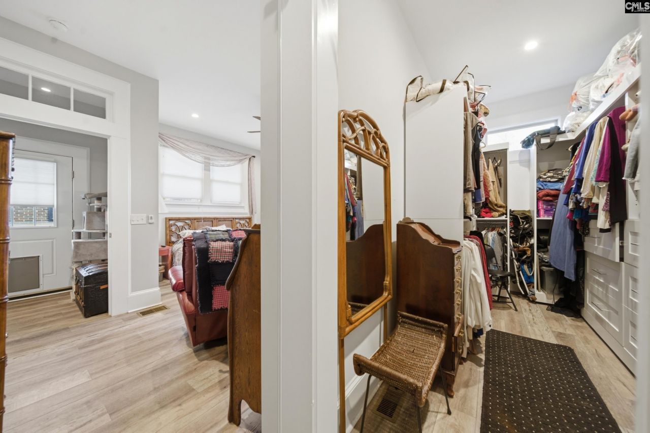 2804 Wilmot Avenue Photo 14