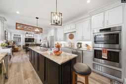 2804 Wilmot Avenue photo 4