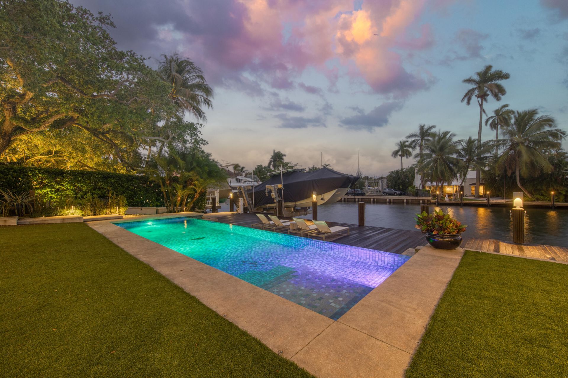 420 SE 17th Avenue, Fort Lauderdale, FL 33301 Photo