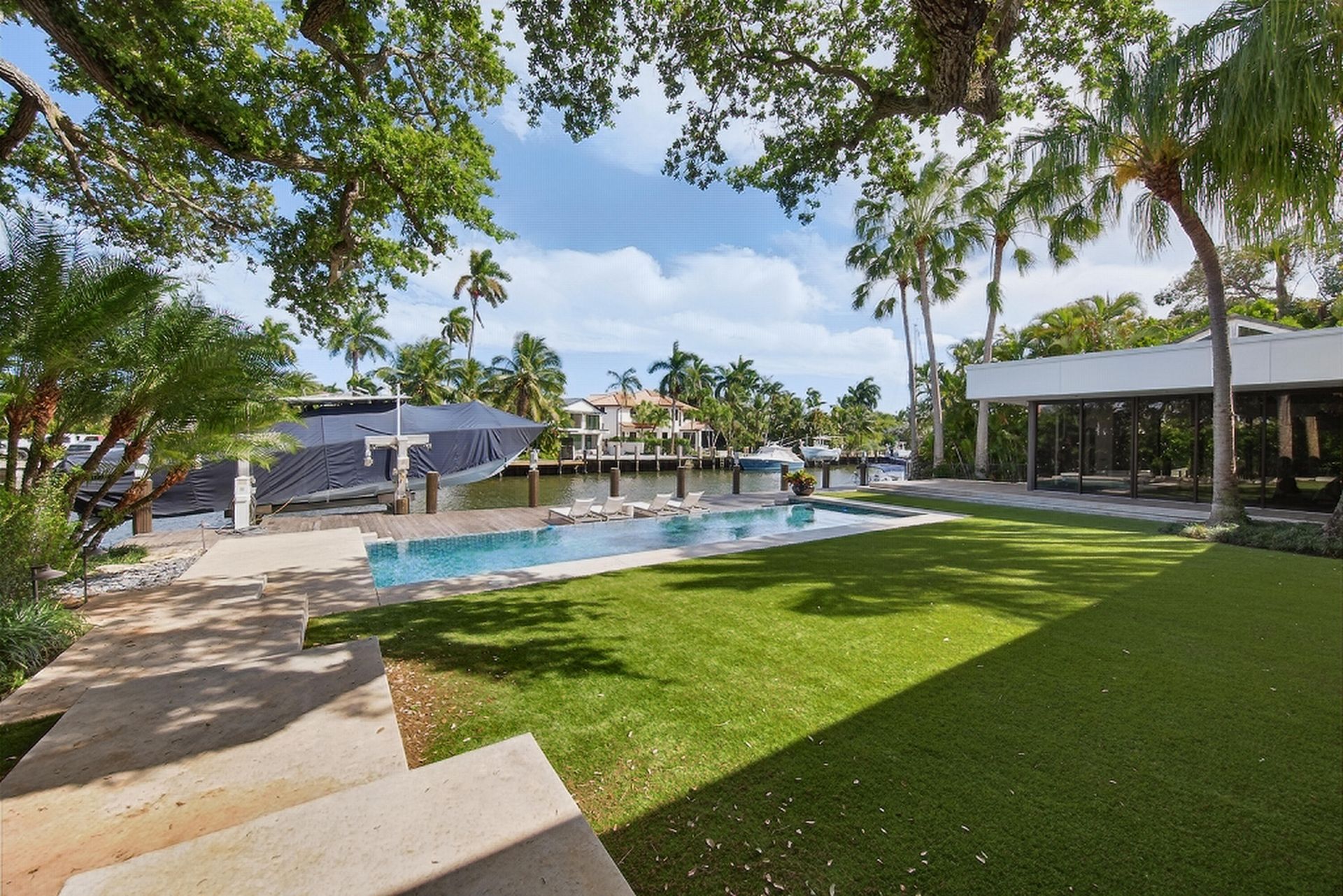 420 SE 17th Avenue, Fort Lauderdale, FL 33301 Photo