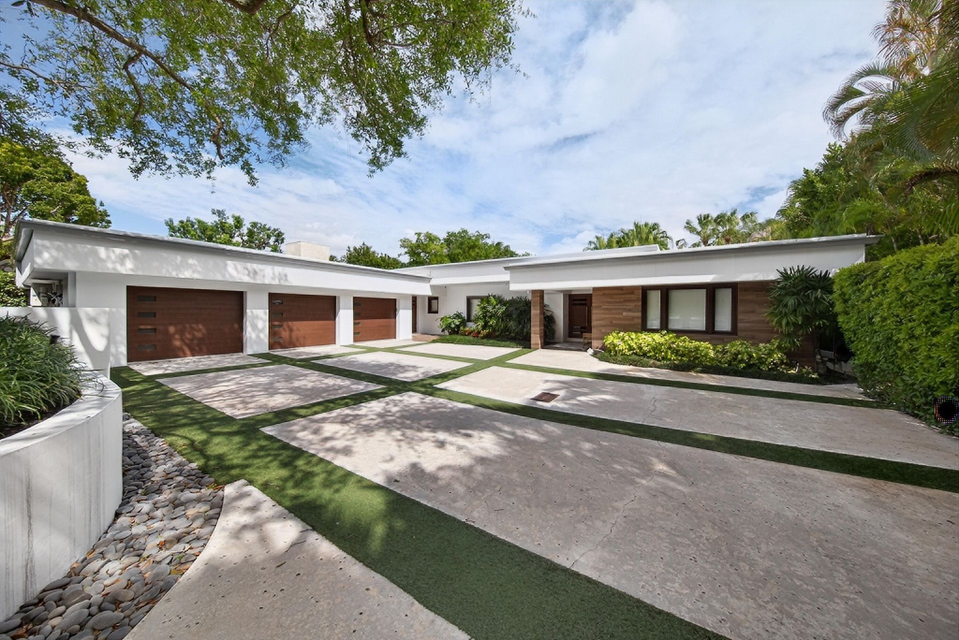 420 SE 17th Avenue, Fort Lauderdale, FL 33301 Photo