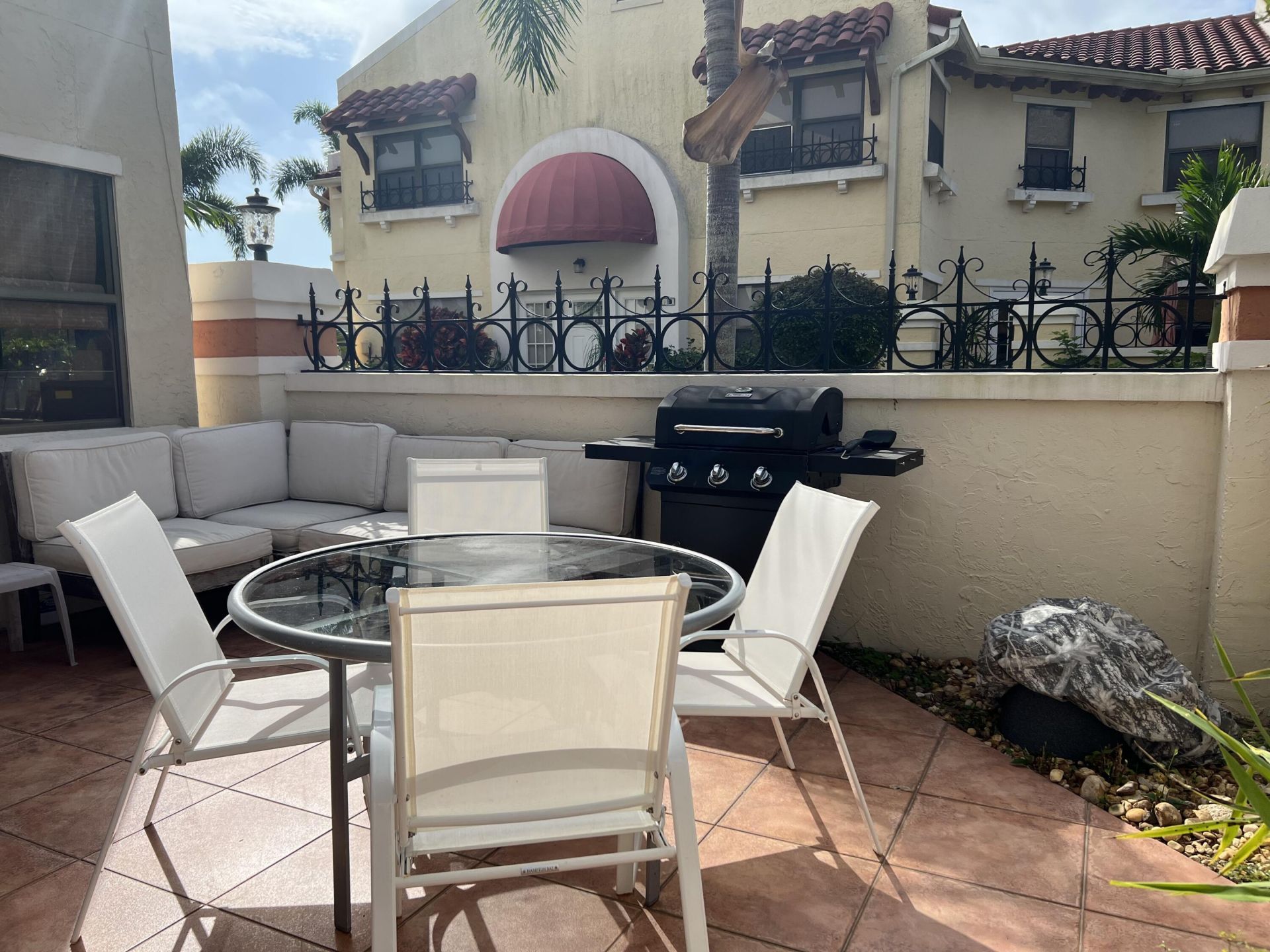 13 Uno Lago Drive, Juno Beach, FL 33408 Photo