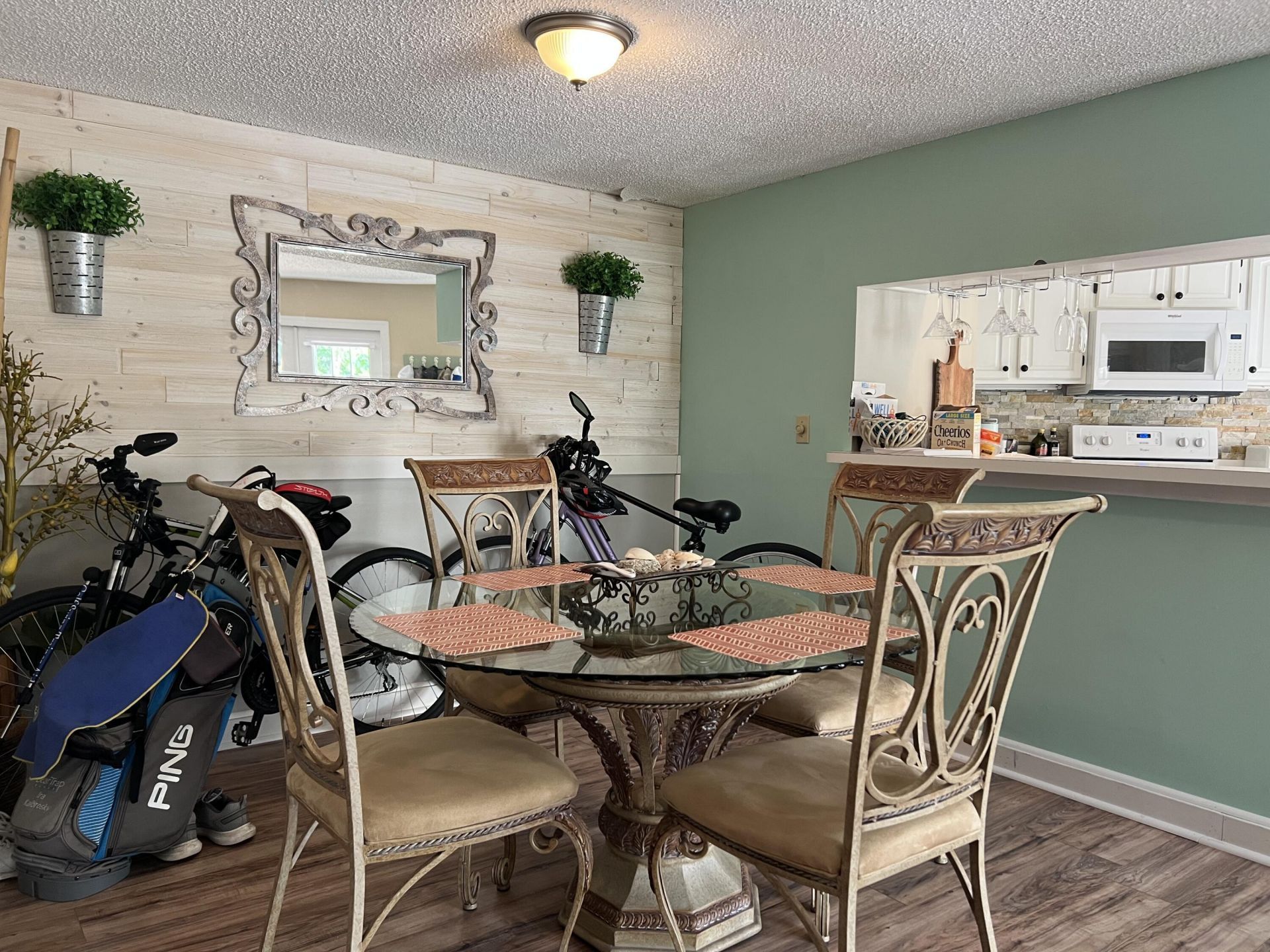 13 Uno Lago Drive, Juno Beach, FL 33408 Photo