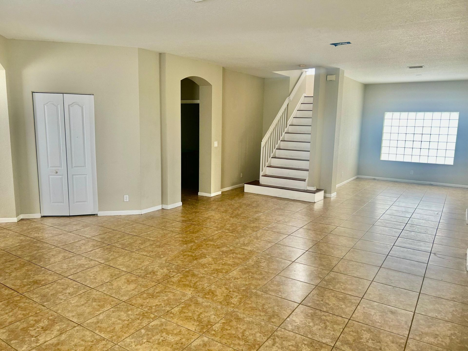 317 Berenger Walk, Royal Palm Beach, FL 33414 Photo