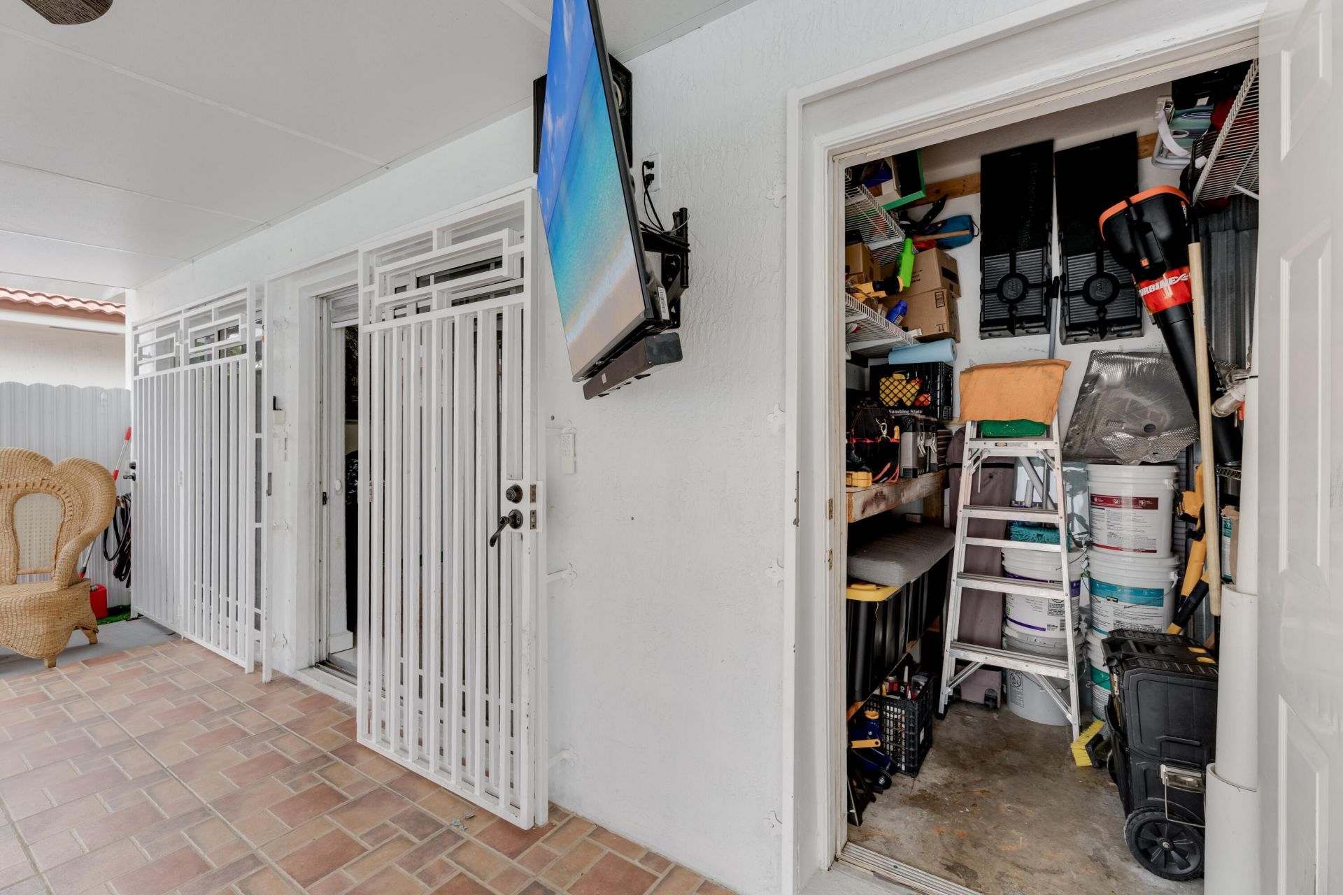 8771 NW 141st Terrace, Miami Lakes, FL 33018 Photo