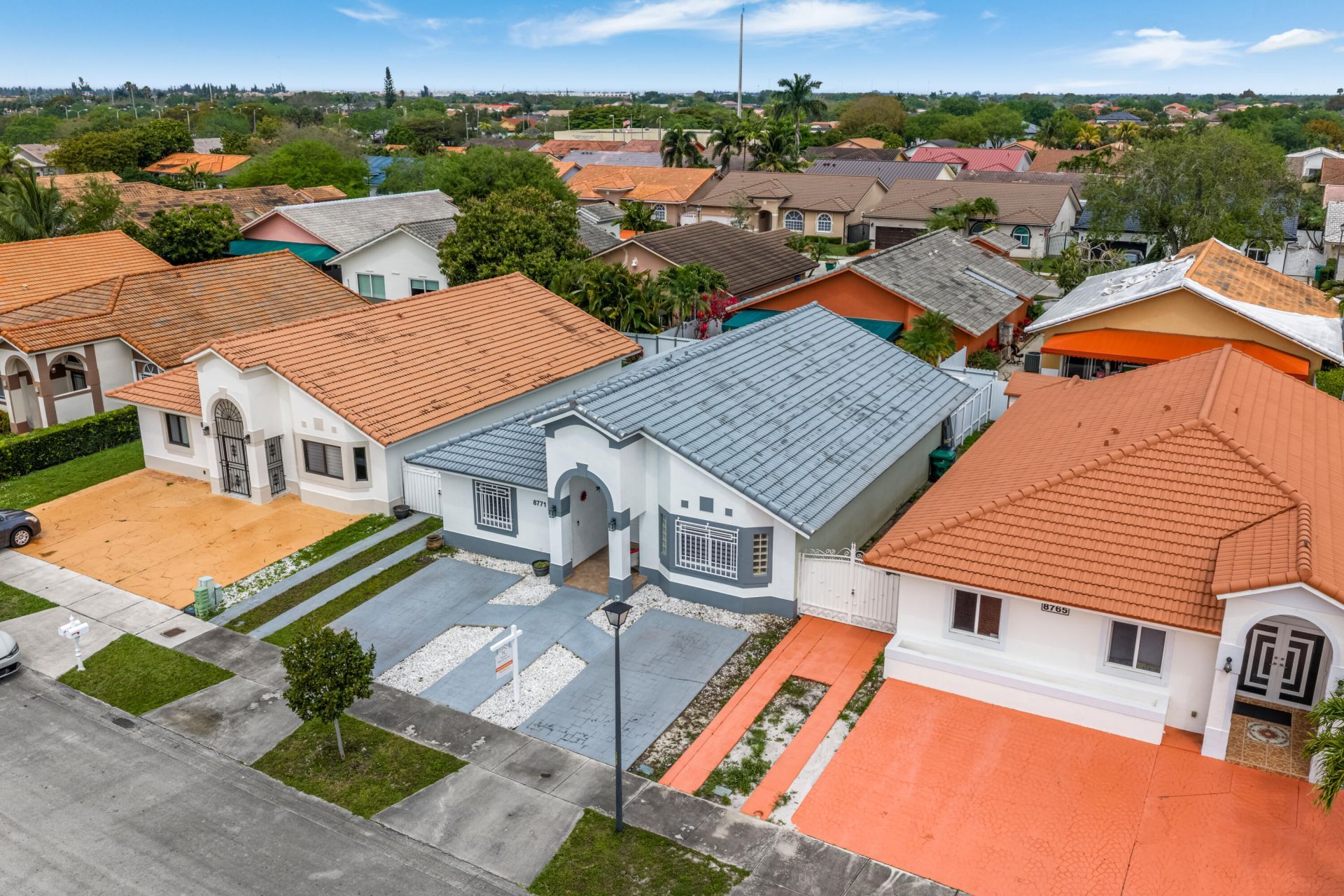 8771 NW 141st Terrace, Miami Lakes, FL 33018 Photo