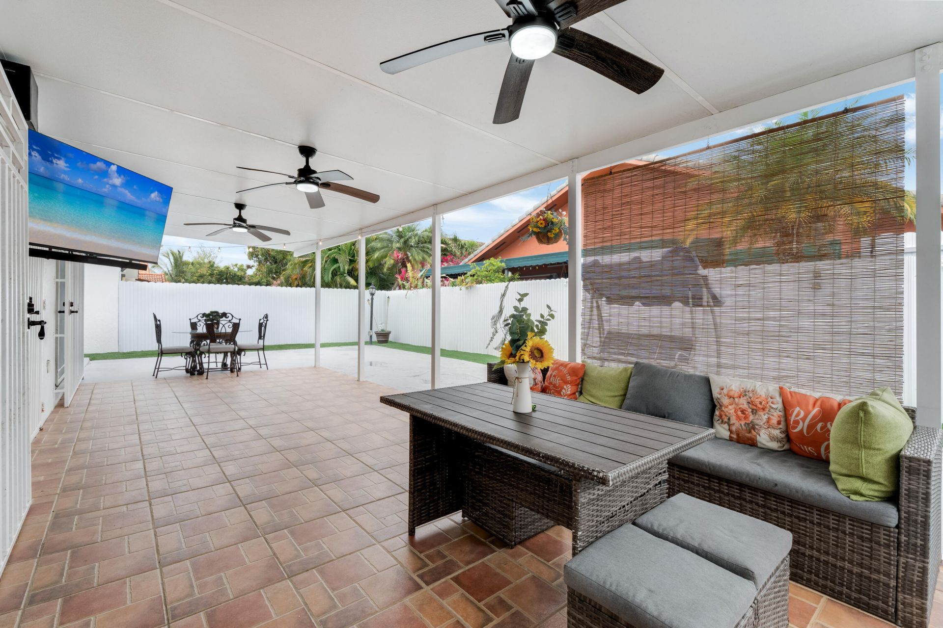 8771 NW 141st Terrace, Miami Lakes, FL 33018 Photo