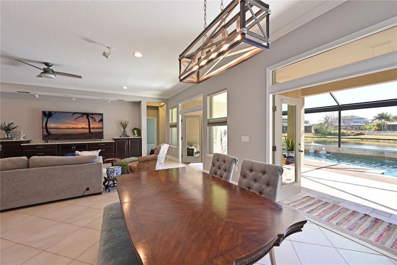 11608 8th Terrace Ne, Bradenton, FL 34212 Photo