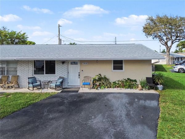 2818 Duke Ln , Delray Beach, FL 33445