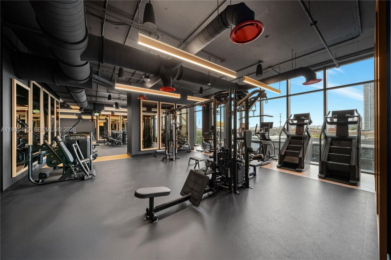 20 NE 11 St, Unit 2306B, Miami, FL 33132 Photo