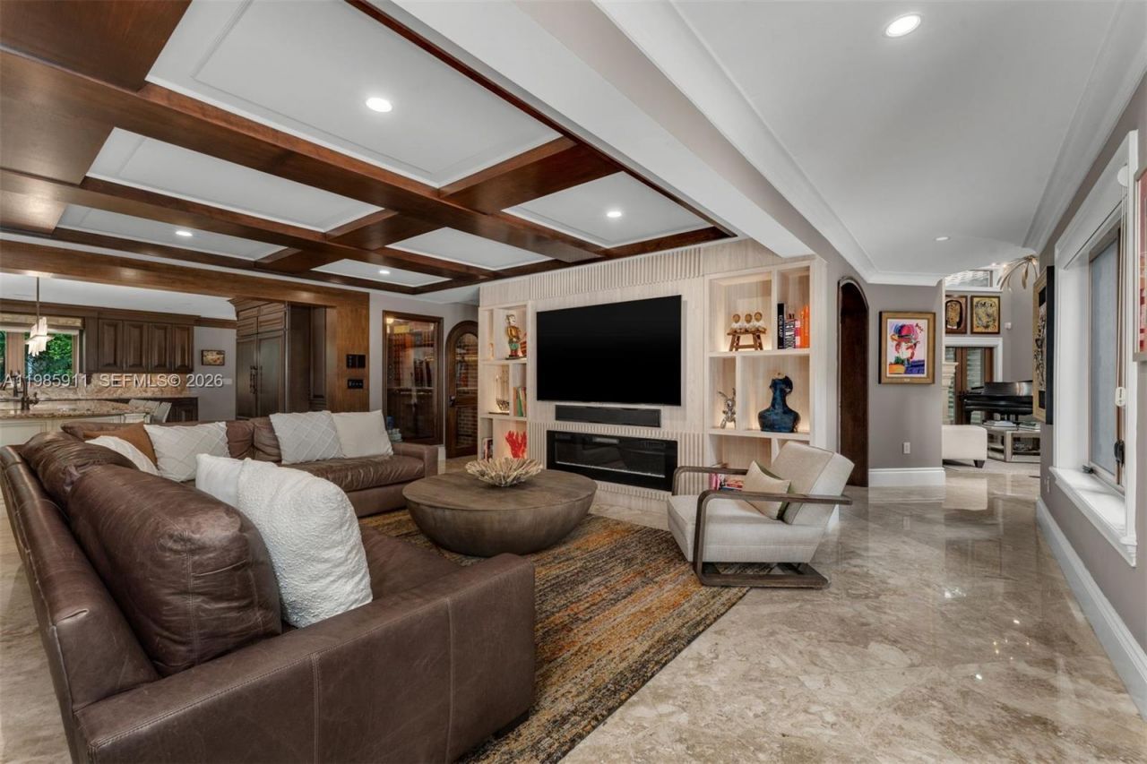 6201 SW 96th St , Pinecrest, FL 33156 Photo