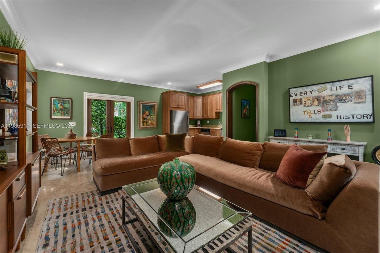 6201 SW 96th St, Pinecrest, FL 33156 Photo