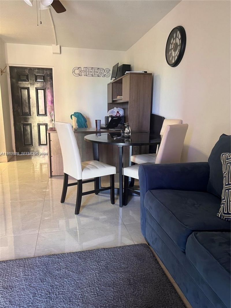 5201 NW 7th St , Unit 314, Miami, FL 33126 Photo