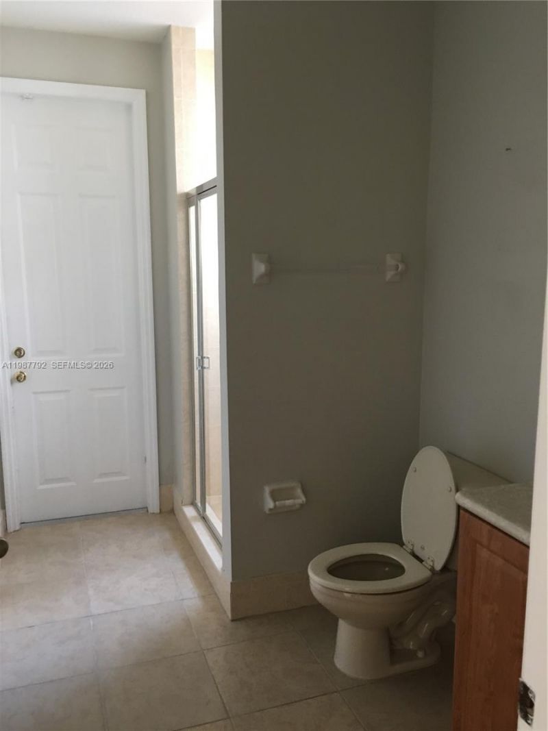 14512 SW 10th St , Miami, FL 33184 Photo