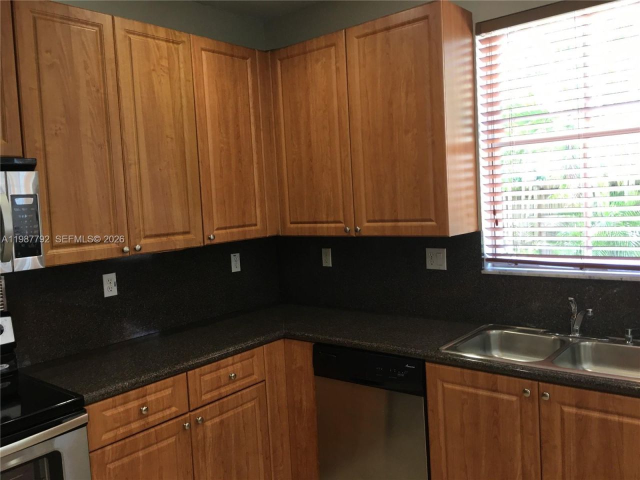 14512 SW 10th St , Miami, FL 33184 Photo