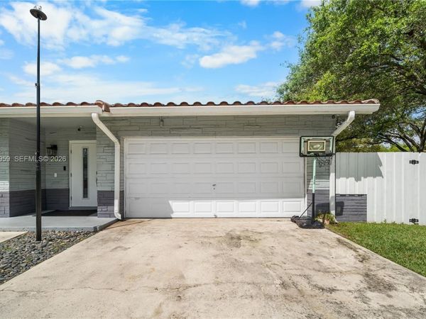 491 NW 45th Ter , Plantation, FL 33317