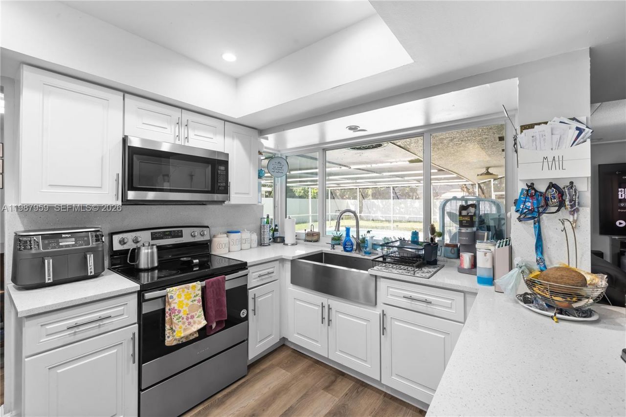 491 NW 45th Ter , Plantation, FL 33317 Photo