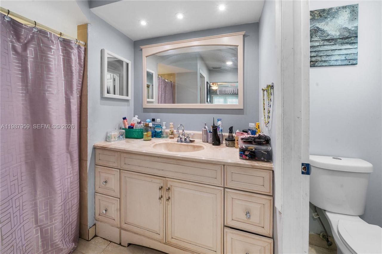 491 NW 45th Ter , Plantation, FL 33317 Photo