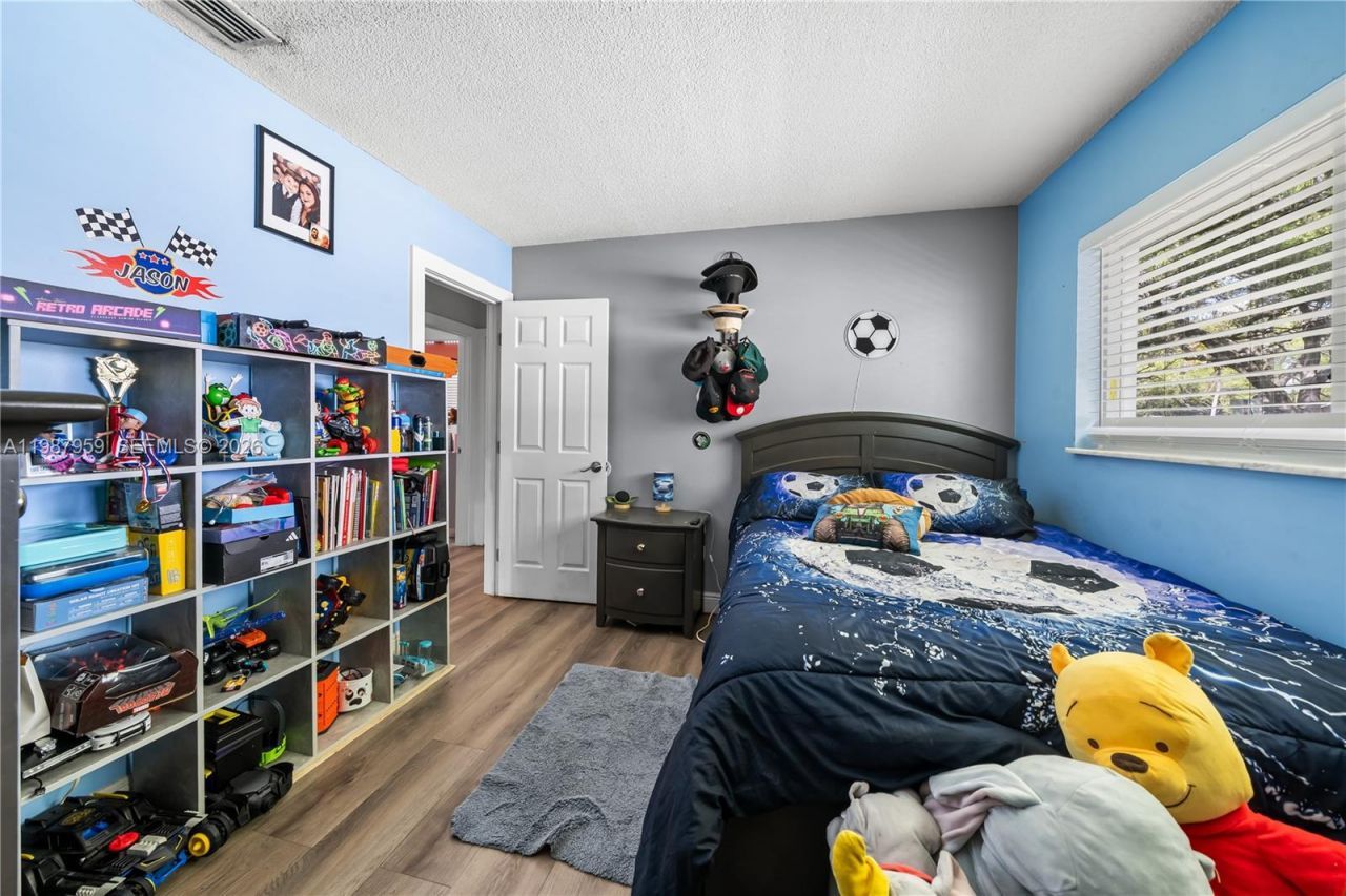 491 NW 45th Ter , Plantation, FL 33317 Photo