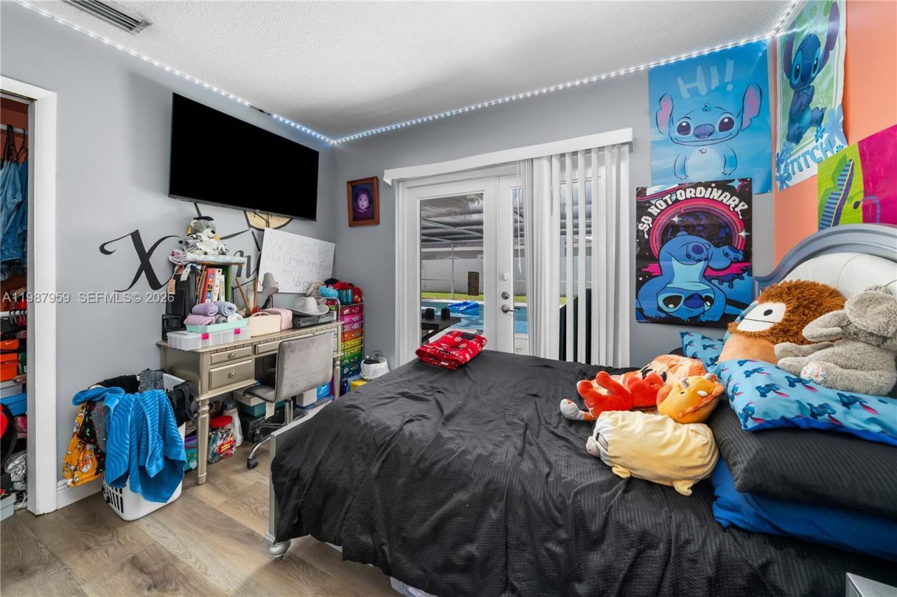 491 NW 45th Ter , Plantation, FL 33317 Photo