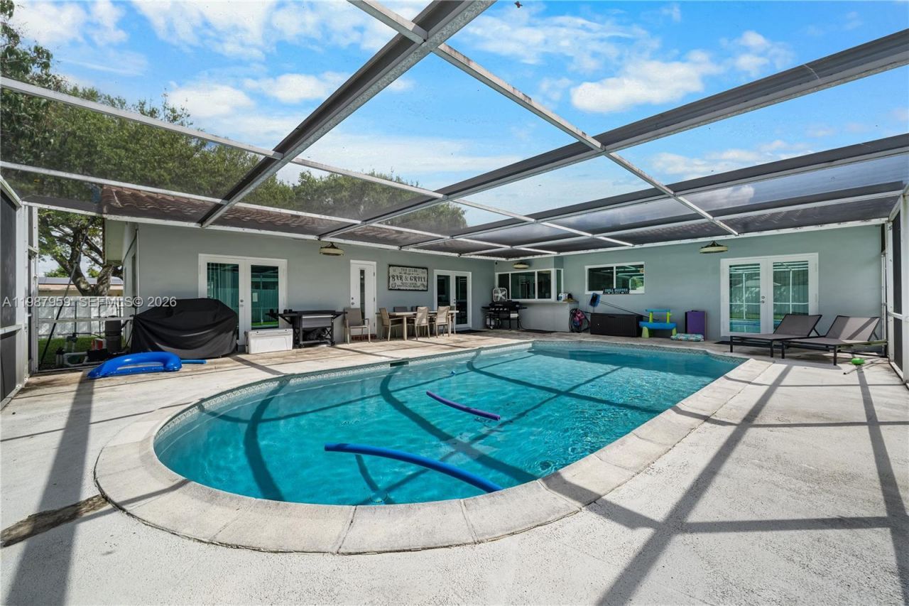 491 NW 45th Ter , Plantation, FL 33317 Photo