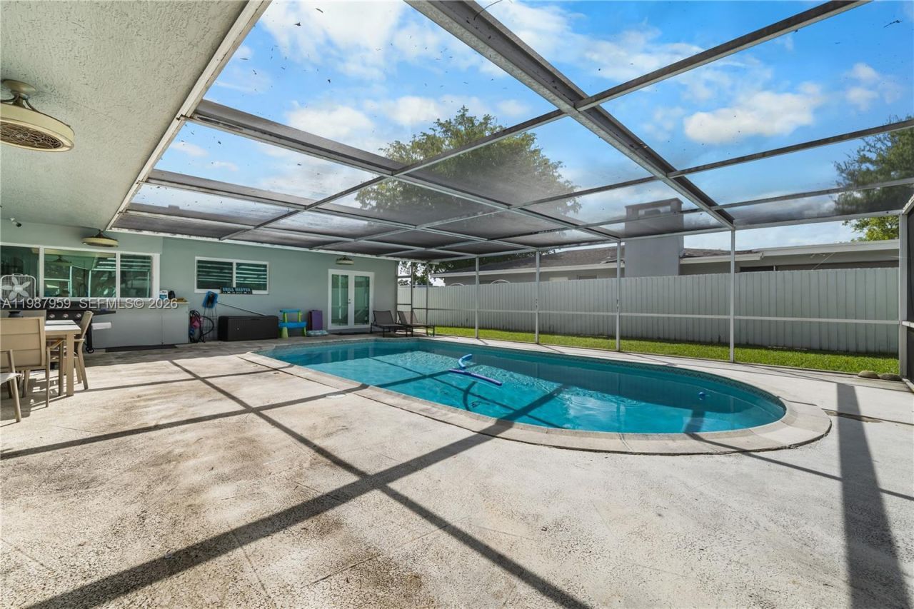 491 NW 45th Ter , Plantation, FL 33317 Photo