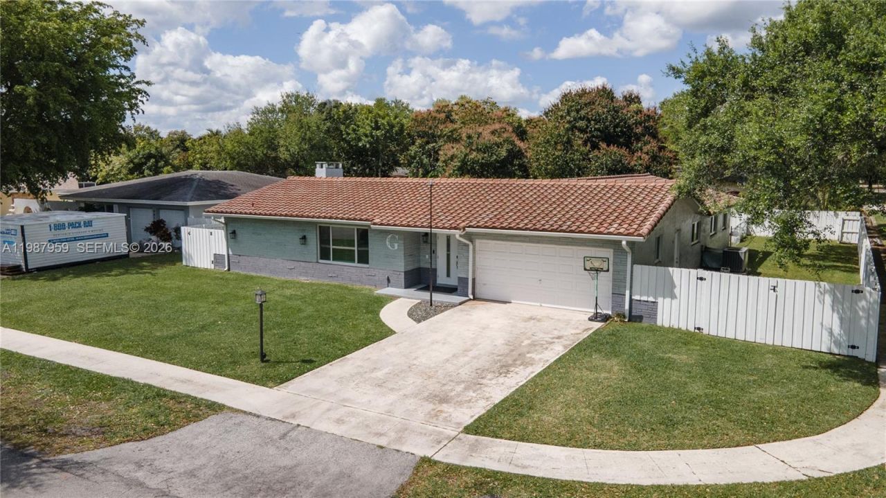 491 NW 45th Ter , Plantation, FL 33317 Photo