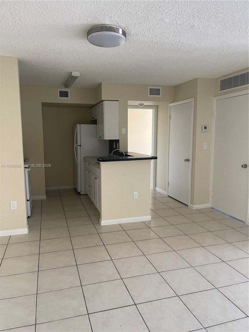 15231 SW 80th St , Unit 410, Miami, FL 33193 Photo