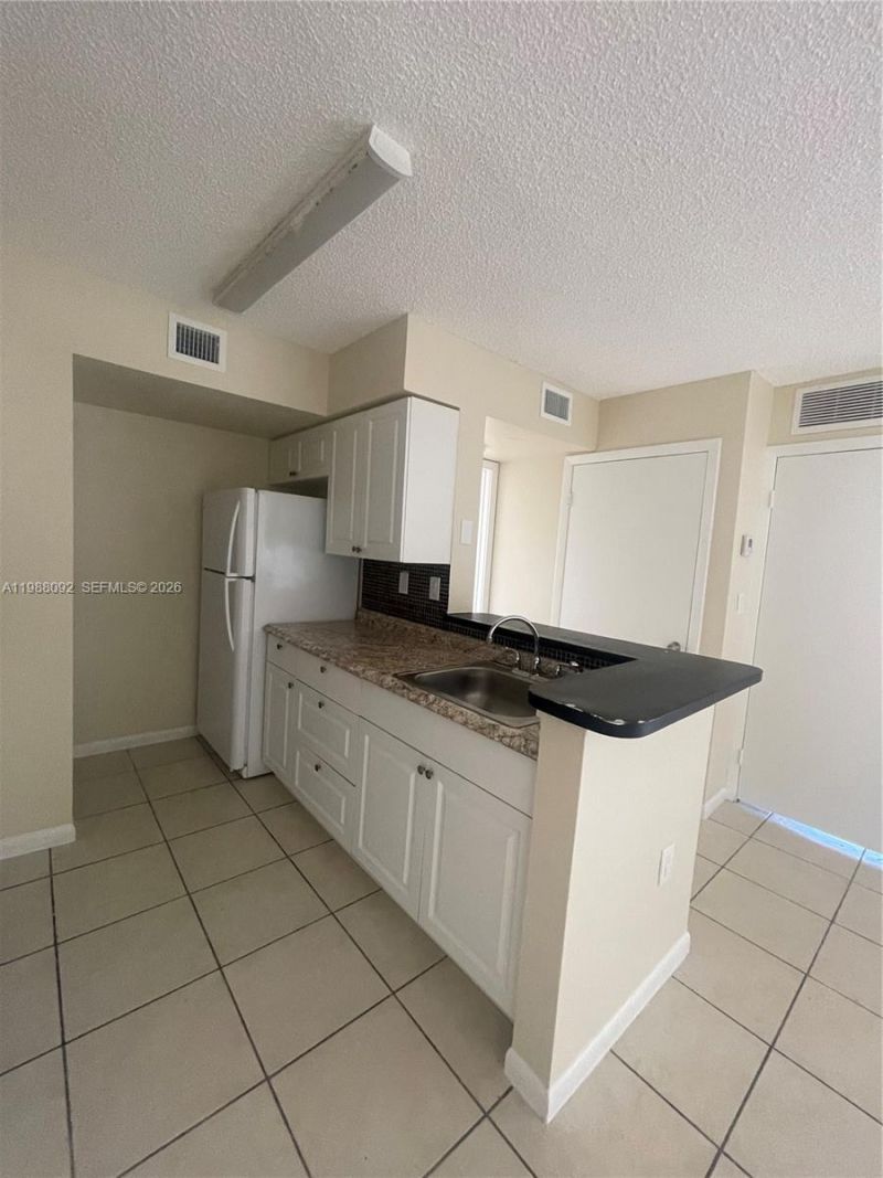15231 SW 80th St , Unit 410, Miami, FL 33193 Photo