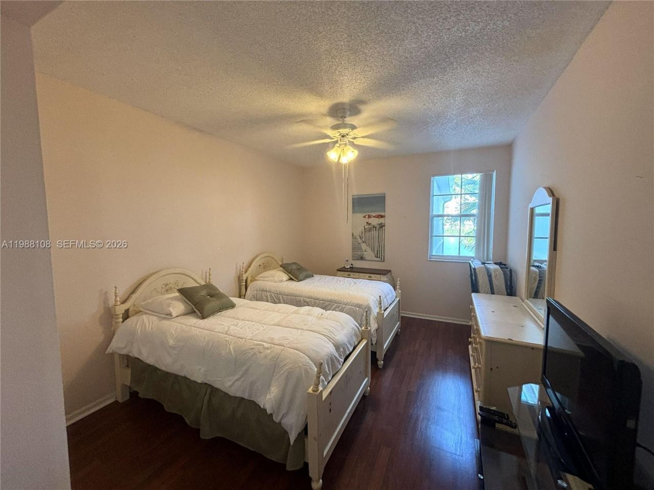 3255 NE 184th St, Aventura, FL 33160 Photo