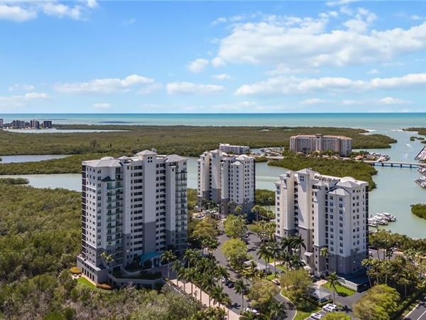 425 Cove Tower DR, Unit 502, NAPLES, FL 34110