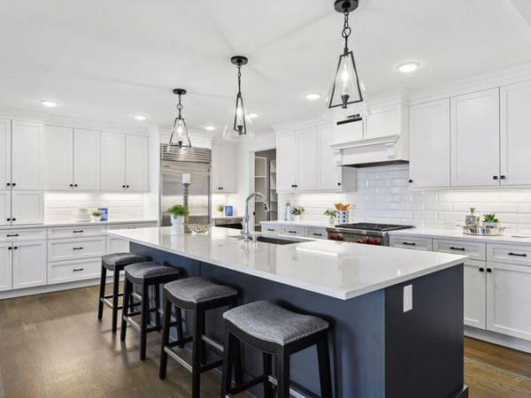 222 Ferndale Road S, Unit #304, Wayzata, MN 55391