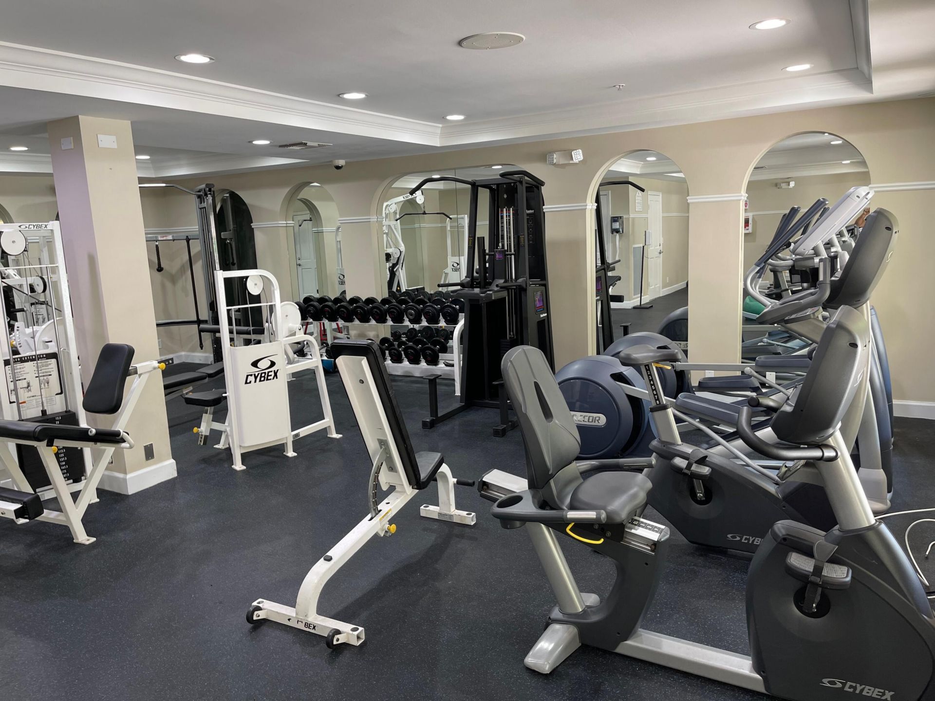 651 Okeechobee Boulevard, Unit 401, West Palm Beach, FL 33401 Photo