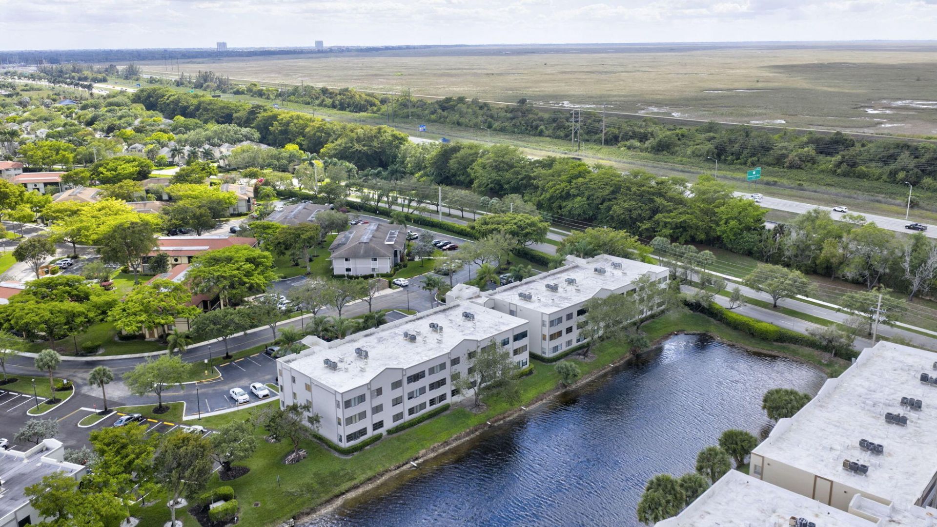 10806 W Clairmont Circle, Unit 108, Tamarac, FL 33321 Photo