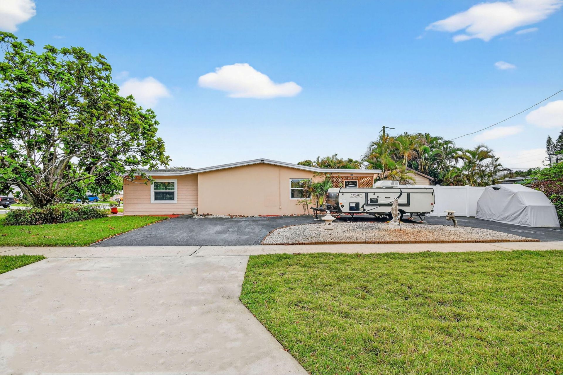 83 Andros Road, Palm Springs, FL 33461 Photo